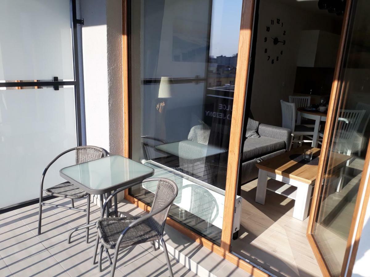 Apartament Oliwka Z Prywatnym Miejscem Postojowym Колобжег Екстер'єр фото