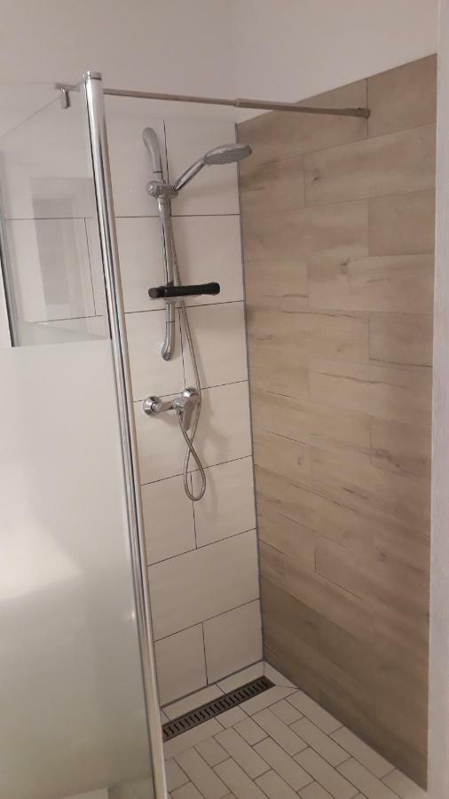 Apartament Oliwka Z Prywatnym Miejscem Postojowym Колобжег Екстер'єр фото