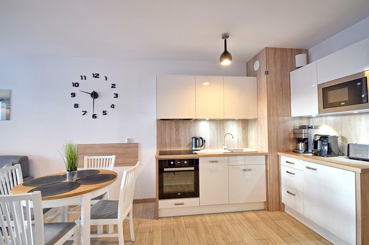 Apartament Oliwka Z Prywatnym Miejscem Postojowym Колобжег Екстер'єр фото