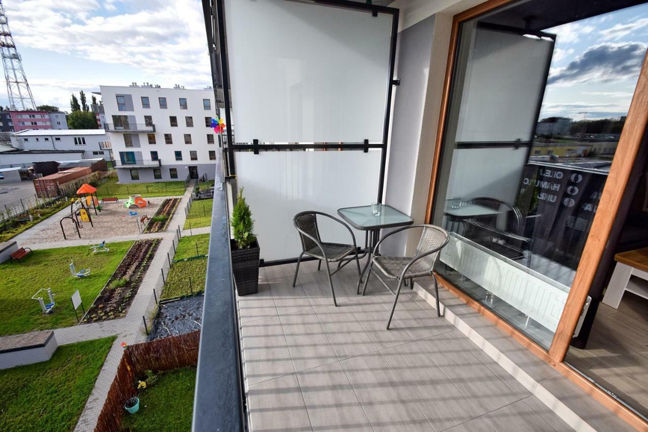 Apartament Oliwka Z Prywatnym Miejscem Postojowym Колобжег Екстер'єр фото